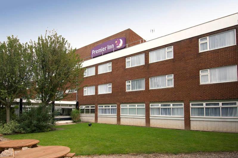 Premier Inn Leicester Fosse Park Экстерьер фото