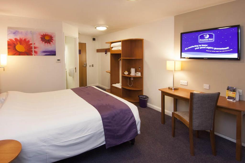 Premier Inn Leicester Fosse Park Экстерьер фото