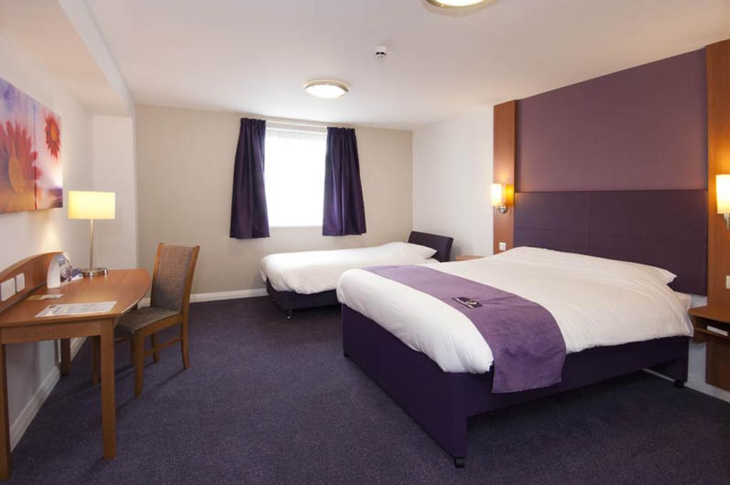 Premier Inn Leicester Fosse Park Экстерьер фото